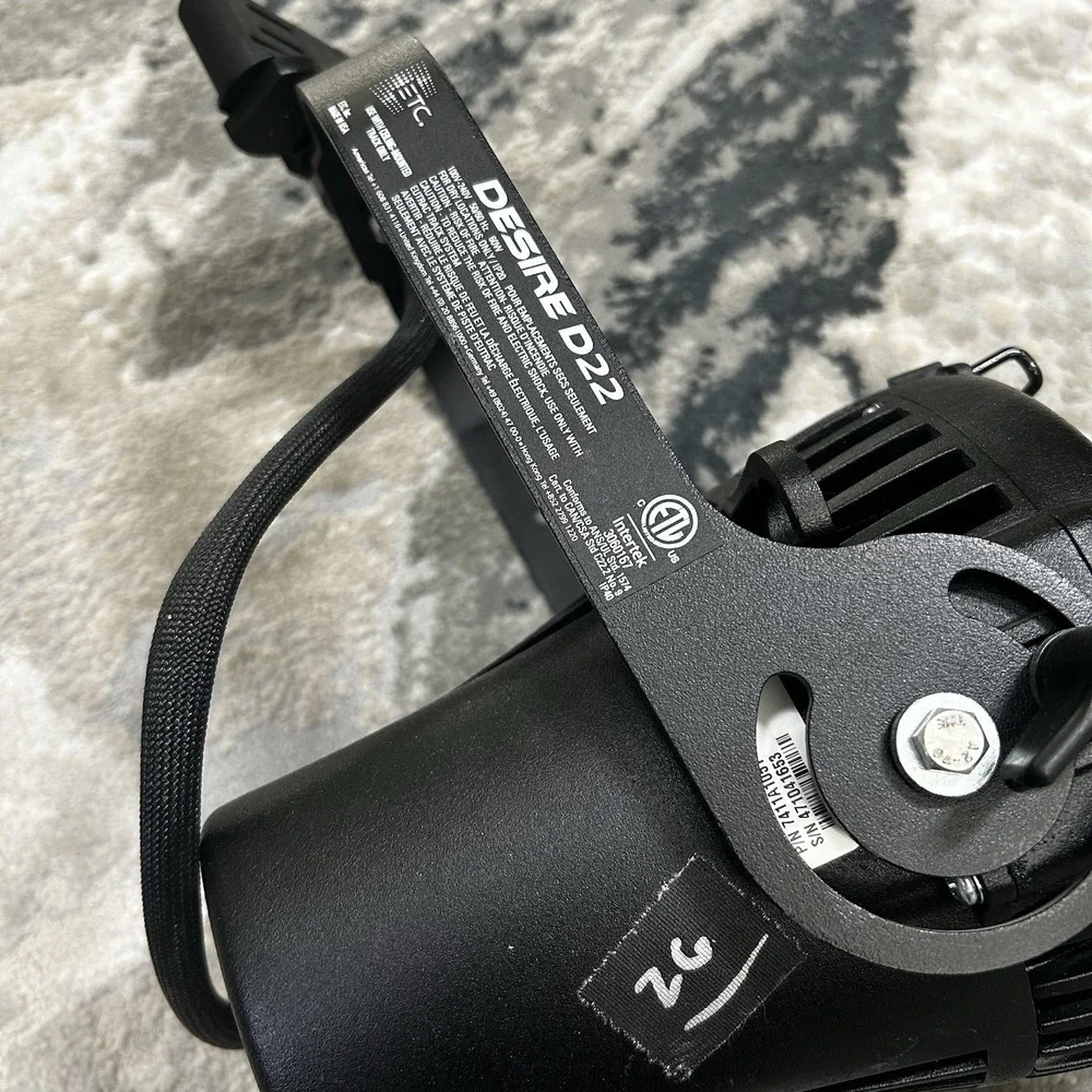 ETC Desire D22 Lustr LED Lighting Fixture‎ Black Stage Wash RGBW DMX Theatrical